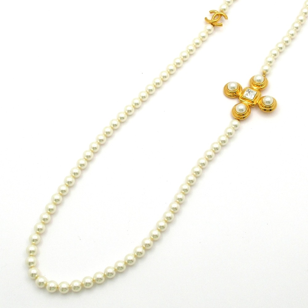 Chanel Coco Necklace White Gold Faux Pearl Hardware Rhinestones